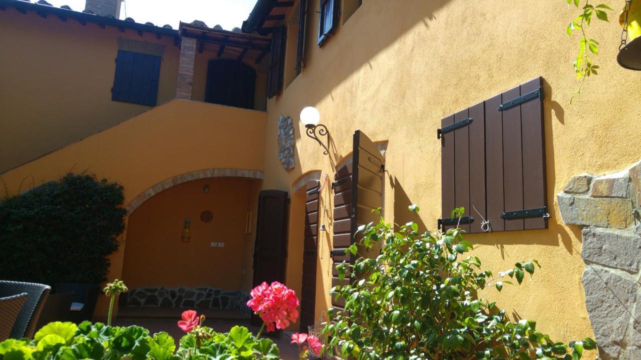 Il Leccio - Casa Toscana Il Fienile Gambassi Terme Exterior photo